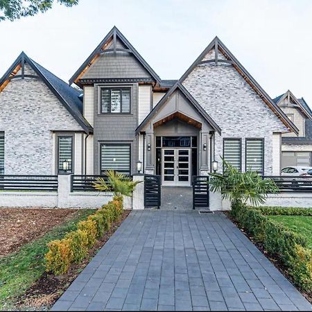 T&T Lodge Съри Екстериор снимка
